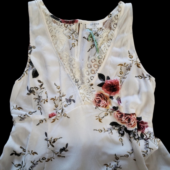 Lace Umgee Midi Dress - Picture 2 of 5